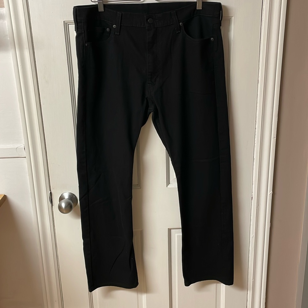 Levi’s 513 black straight leg jeans men’s size 38X30
